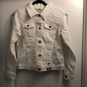 Lee White Jean jacket Never Been Worn Before